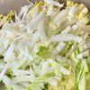 さっぱり白菜和え　余った芯の活用レシピ♪の工程1