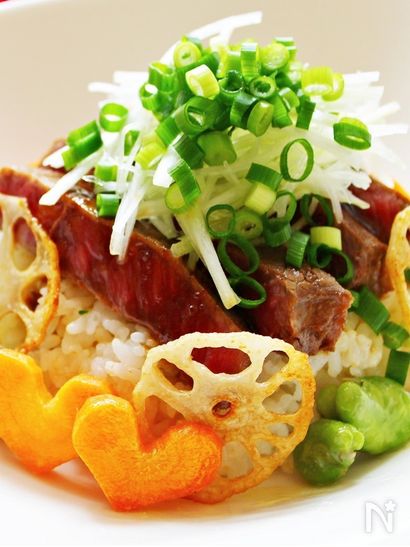 野菜たっぷりステーキ丼　柚子こしょう風味☆
