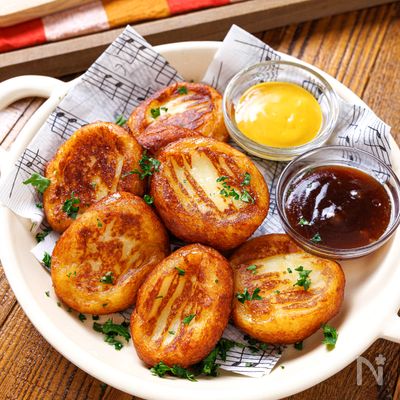 【レンチンじゃがで時短に！】チーズINポテトナゲット