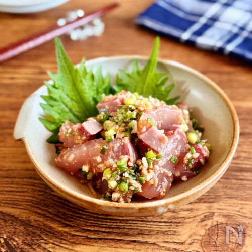 切って和えるだけ!【刺身のごまだれ和え】