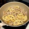 甘辛さっぱり♩豚肉とれんこんの甘酢炒めの工程4