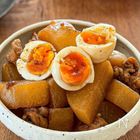 【作ってみた！で大人気】短時間で味しみしみ！「こってり鶏たま大根」うま味がじゅわっとあふれる♪｜みんなの推しレシピ