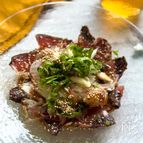 ドレッシングが美味！カツオと新玉ねぎのカルパッチョ
