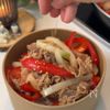 10分で完成！【パプリカ豚バラ丼】の工程4