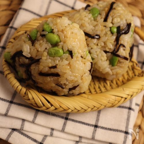 【業務スーパー】枝豆としそこんぶのおにぎり