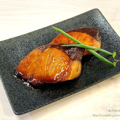 【ほぼ5分】2ステップで簡単‼︎フライパンdeぶりの照り焼き