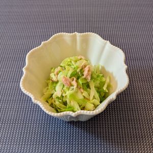 𝔂𝓾𝓶𝓲🍓の作ってみた!投稿(マヨ控えめでも満足♩キャベツのツナサラダ)