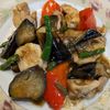 るるる♪の作ってみた!投稿(『鶏むね肉となすとパプリカの甘辛生姜醤油炒め』ご飯がススム◎)
