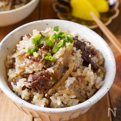 【不動の人気!牛肉とごぼうの混ぜご飯】男子受け抜群/簡単
