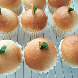 うっちゃの作ってみた!投稿(ころんとりんごパン。)