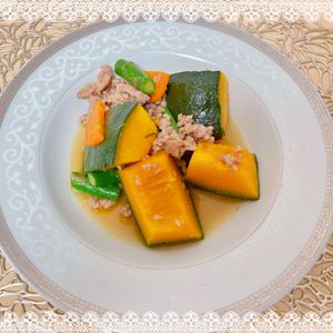 にゃ〜むずの作ってみた!投稿(副菜にぴったり♡ツヤッと輝く『南瓜のそぼろあんかけ』)