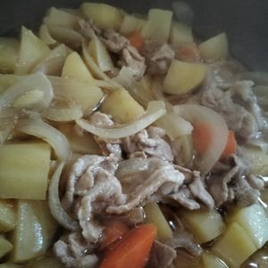 1207859の作ってみた!投稿(コスパ最強♩豚こま肉じゃが)