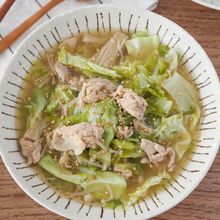 【春キャベツのうま塩スープ】春キャベツの甘みが楽しめるレシピ