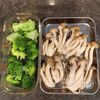 ブロッコリーと豚肉の黒ごまゆずこしょう炒めの工程1