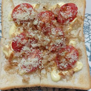 よっこの作ってみた!投稿(焼きトマトの極うまトースト)