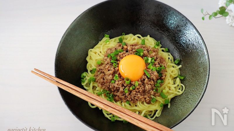 ほぼ5分】パパッと♪レンジde簡単♡まぜそば | レシピサイトNadia