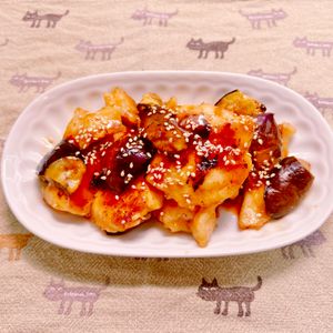 ビートの作ってみた!投稿(彼絶賛の愛されおかず♡『鶏むね肉となすの甘酢炒め』)