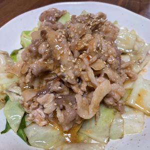 Mariの作ってみた!投稿(『春キャベツと豚こまのスタミナ味噌炒め』包丁いらず♪)
