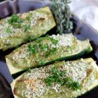ズッキーニのアボカドみそ焼き