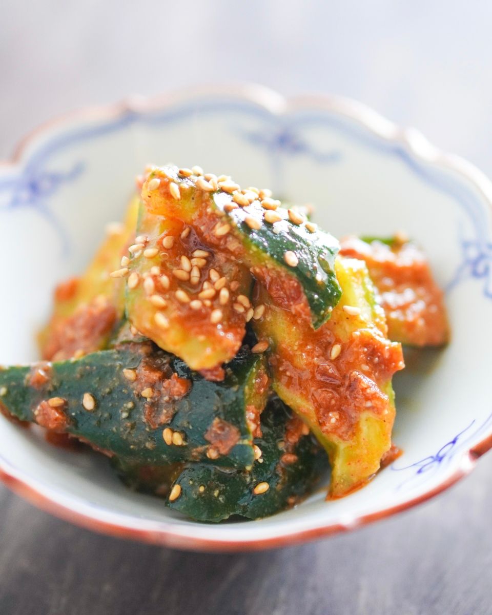 たたききゅうりの辛旨だれ和え | レシピサイトNadia