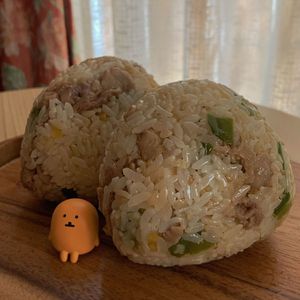 うりの作ってみた!投稿(まるでチンジャオロース！豚肉とピーマンの混ぜご飯)