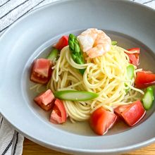 【夏野菜の冷出汁パスタ】1分茹で!もちもち麺を冷たい出汁で♪