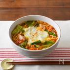 コクのある辛さ！チーズタッカルビ風ラーメン