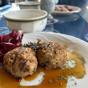 Memento-MORIの作ってみた!投稿(ヘルシーなのに本格的！家族も大満足な【ひじき入り豆腐バーグ】)