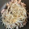何も考えなくない日はこれ！｢豚もやし炒め｣の工程1