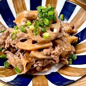 michuの作ってみた!投稿(箸が止まらない♪豚こまとれんこんの生姜焼き)