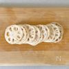 れんこんとふじっ子（塩昆布）のピザ風カリカリダブルチーズ焼きの工程1