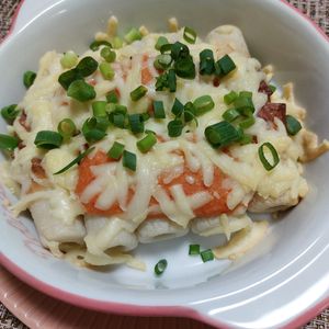 よっこの作ってみた!投稿(【ちくわのねぎ明太チーズ焼き】1分おつまみ！即完成♩)