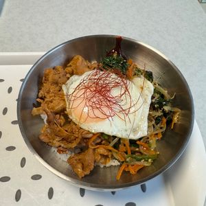 ルルすけの作ってみた!投稿(簡単【焼肉ビビンバ】手間抜きでおいしい♡)