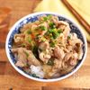 炊飯器で放置♪麺つゆ豚丼＼新生活応援レシピ／の工程3