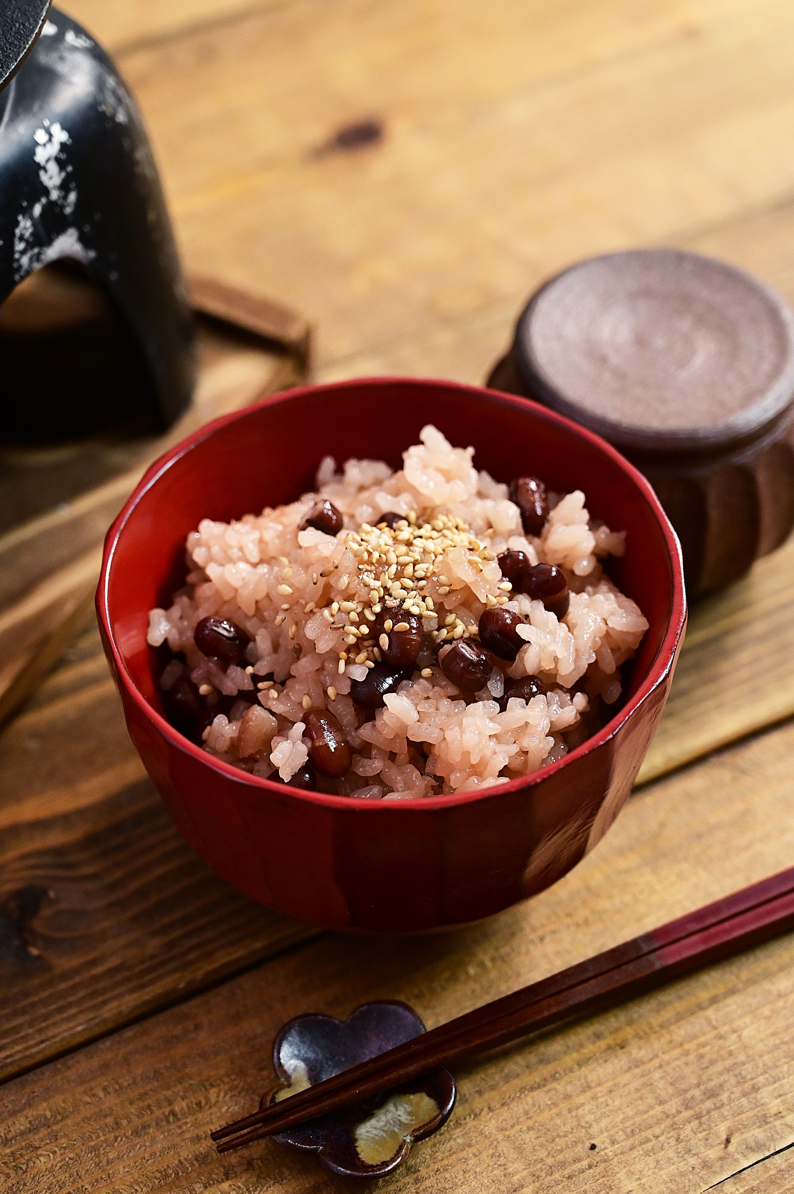 赤飯に砂糖？「モチモチ赤飯ゴマ砂糖かけ」 | レシピサイトNadia