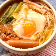 【プデチゲ風春雨スープ】具沢山で大満足!ピリ辛こくうまスープ