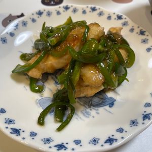 はぁちゃんの作ってみた!投稿(【むね肉でも美味しい！】とり青椒肉絲)