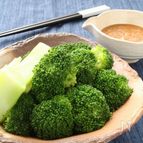 ブロッコリーの一番好きな食べ方 ～ からし酢味噌添え