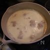 15分で完成!とろあま新玉ねぎと鶏もも肉のバタークリーム煮。の工程6