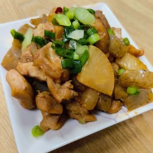 もんぶらん°・*:.。.☆の作ってみた!投稿(これは旨い♡大人気【鶏肉と大根の生姜焼き】お弁当にも◎)
