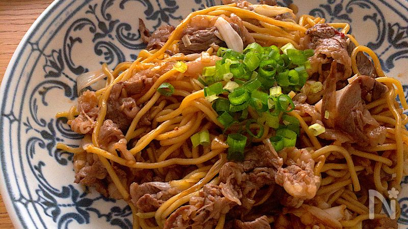 動画あり 焼き肉のたれで簡単 韓国風焼きそば By ともきーた 伊藤 智子 レシピサイト Nadia ナディア プロの料理家のおいしいレシピ
