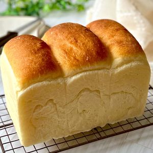 あゆの作ってみた!投稿(毎日食べても飽きない！食パン)