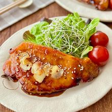 ごはんがすすむ♩カレー風味トンテキ
