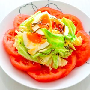 まゆの作ってみた!投稿(【春キャベツと塩こんぶのたまごサラダ】抱えて食べたい！！)