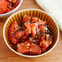 3分副菜！トマトの塩昆布和え【切って和えるだけ！彩りにも♪】