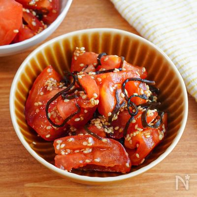 3分副菜！トマトの塩昆布和え【切って和えるだけ！彩りにも♪】