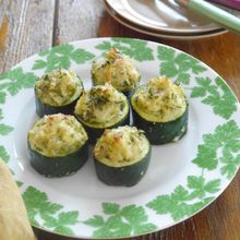 ズッキーニのハーブパン粉ファルシ【簡単、野菜料理】