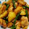 コスモスの作ってみた!投稿(【新じゃがとアスパラのはちみつ照り焼きチキン】ご飯が進む♪)