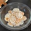 レンジで簡単！シャキシャキ【れんこんのツナサラダ】の工程2