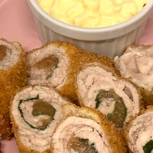 smkcの作ってみた!投稿(さっぱり食べれる揚げ物レシピ♡『梅しそミルフィーユカツ』)